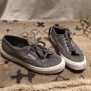 Superga gray tennis shoes